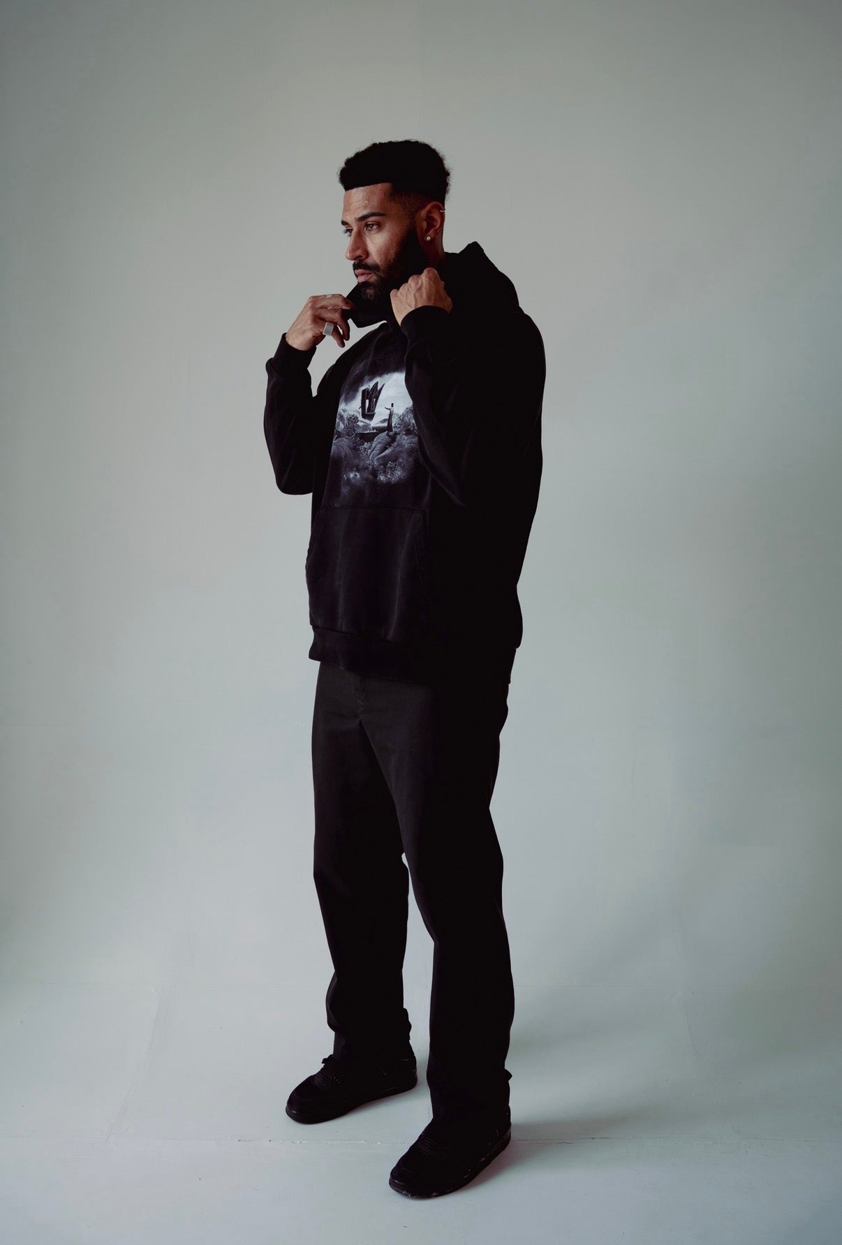 MONUMENT HOODIE