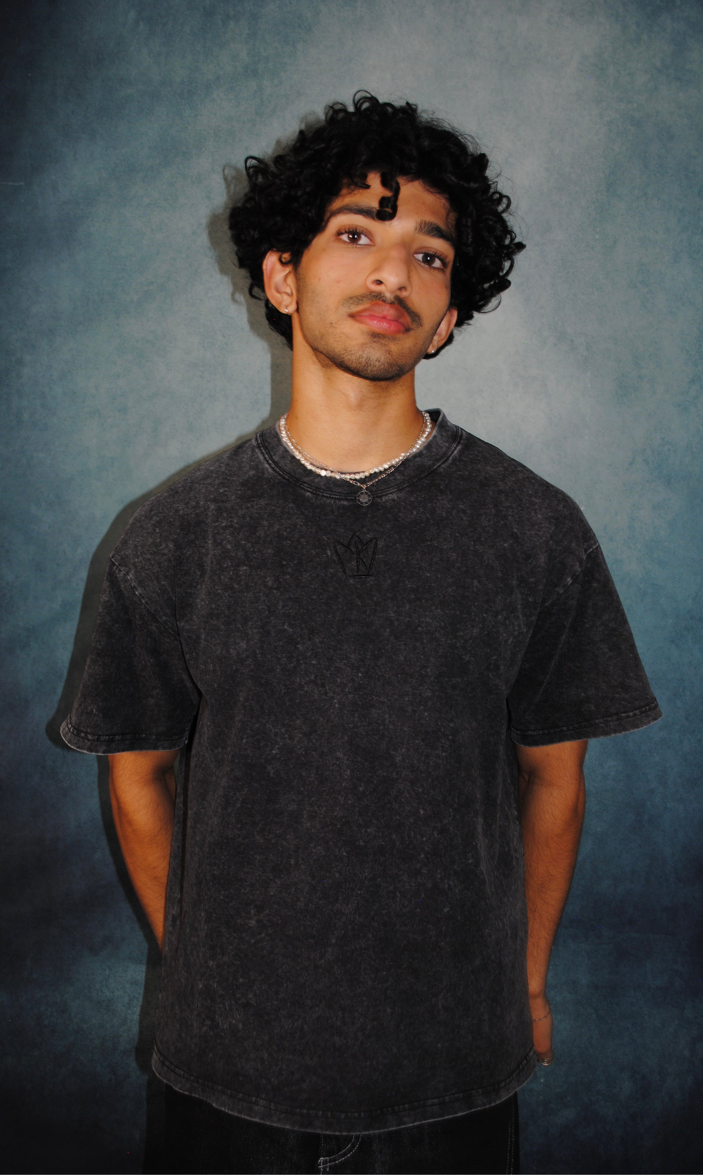 BASIC GREY ACID WASH T-SHIRT