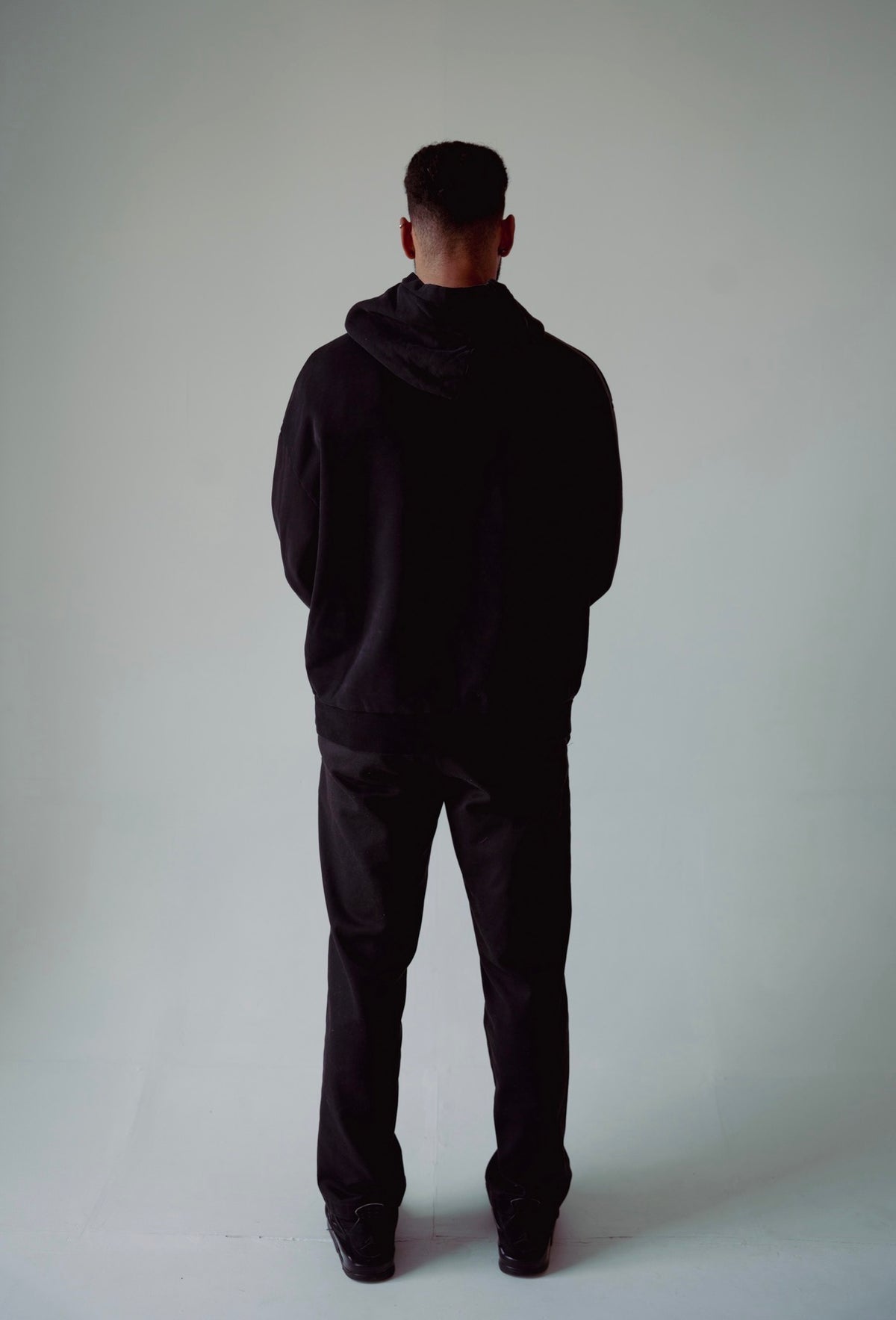 MONUMENT HOODIE